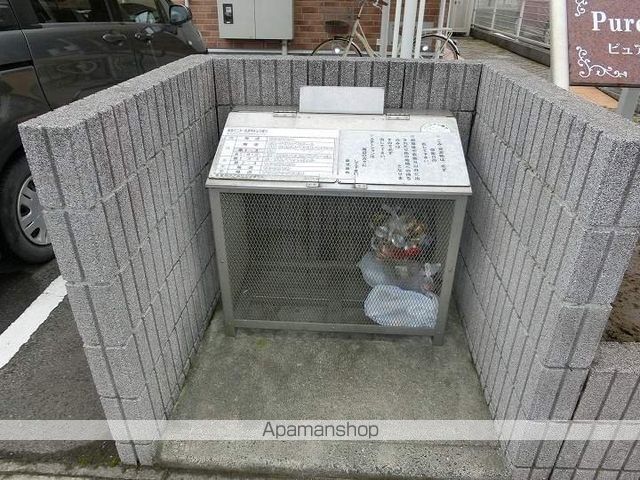 ピュアエイトの外観写真