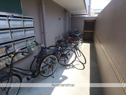 曙ＥＡＳＴⅡ[1K/24m2]の駐車場