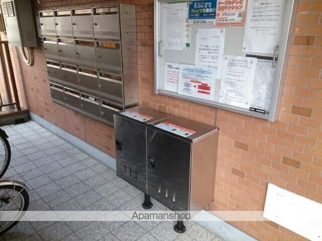 フリーダム武庫の里3の玄関写真