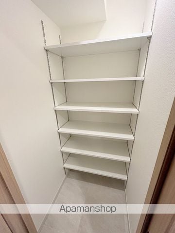 スプランディッド弁天町の内装写真
