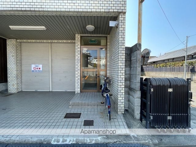 田中マンションの玄関写真