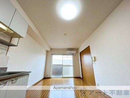 マリベール南梅本　Ｂ棟[2DK/52.26m2]の内装1