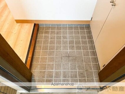 シャルマンコーポ土居[2LDK/65.7m2]の玄関