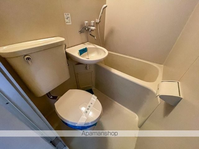 クレッセント武蔵小山の内装写真
