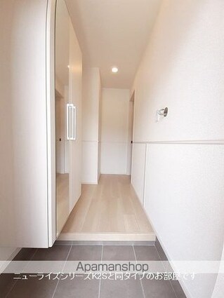 ロッソ・コルサ　Ⅱ[1LDK/50.05m2]の玄関