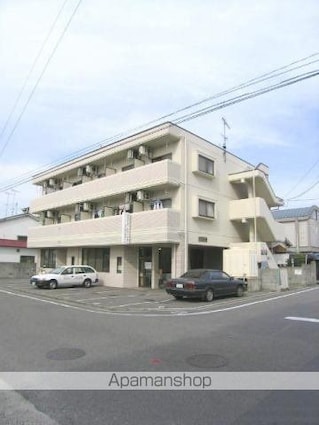ＭＴビル山越[1K/26.99m2]の駐車場