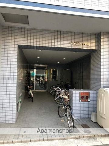 レジデンス東雲の玄関写真