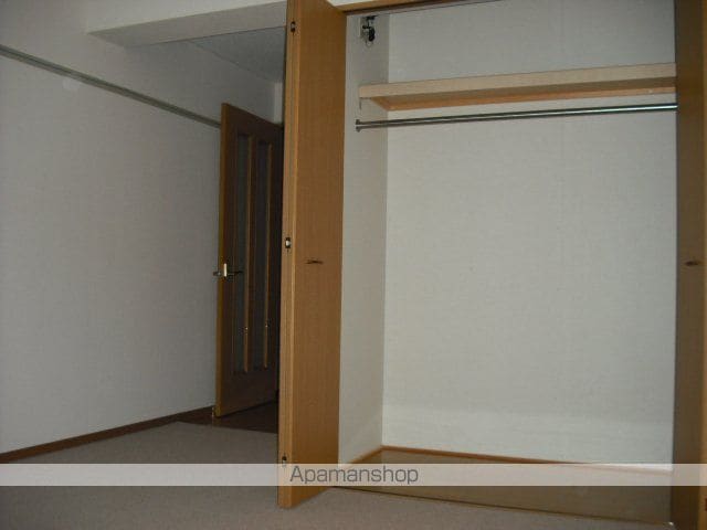 ヒルサイド露越の内装写真