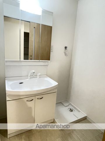 ハアラン国体町の内装写真