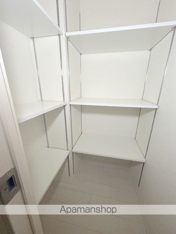 SPRANDID上本町WESTIの内装写真