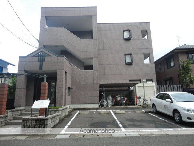 【岐阜市長良のマンションの写真】