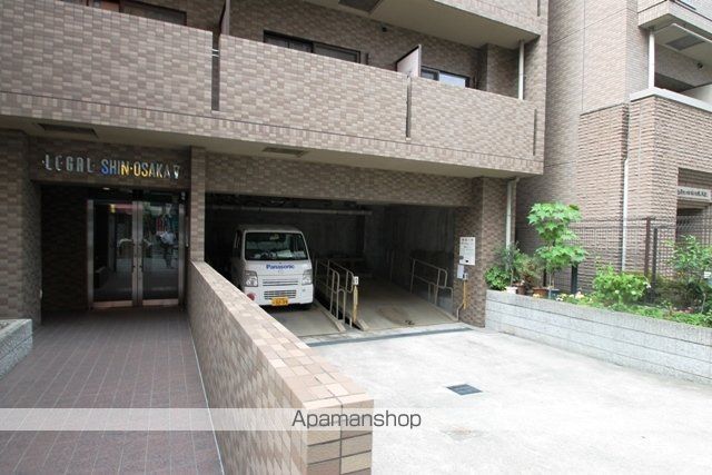 リーガル新大阪Vの玄関写真