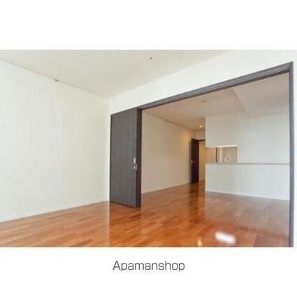 ＴＨＥ　ＴＯＫＹＯ　ＴＯＷＥＲＳ　ＭＩＤＴＯＷＥＲ[1DK/48.1m2]のリビング・居間