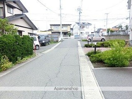 パームハイム[2DK/45.35m2]の周辺2