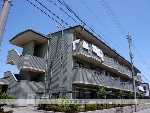 イーストパレスの外観写真