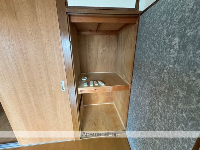 中井マンションの内装写真