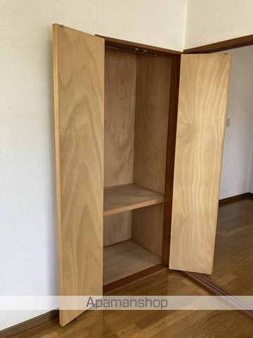 ルネス坂井の内装写真