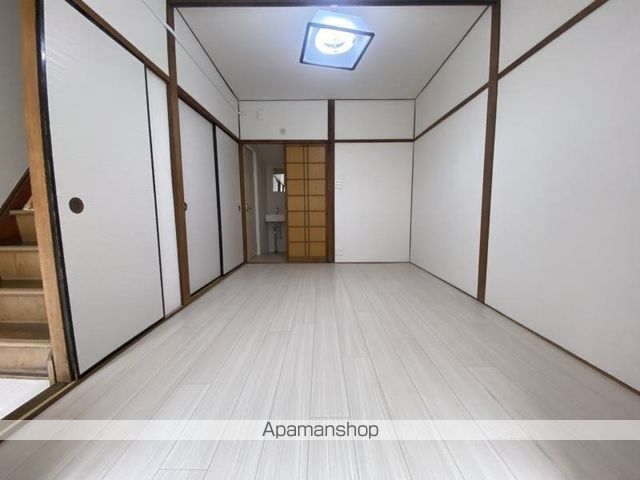 天美南1丁目連棟貸家 A号室の内装写真