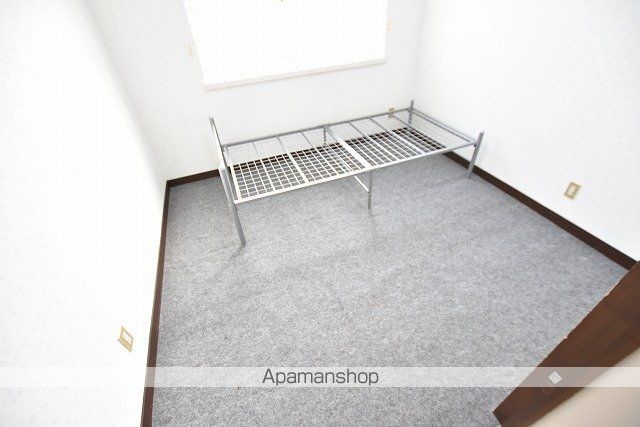 アパートメントワキザカの内装写真