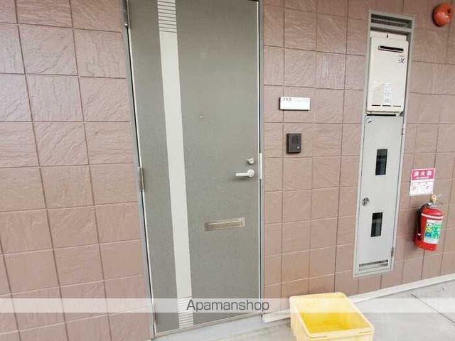 リビングタウン南八木の玄関写真