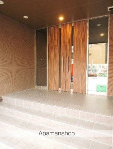 オクドテラスの玄関写真