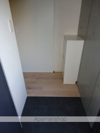 Ｃｏｒｕｊａ　Ｂｒａｎｃａ[1R/20.3m2]の玄関