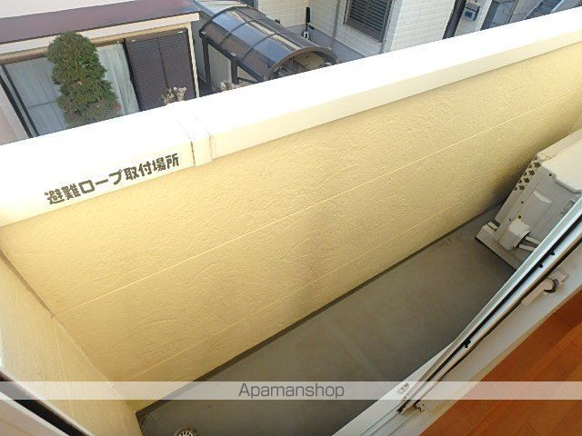 クローバーリーフの内装写真