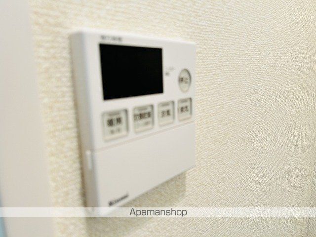 BELL CUBE尾長東の内装写真