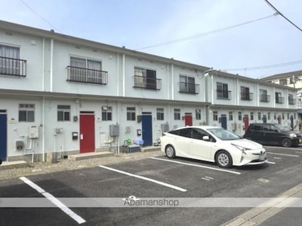 高岡アパート[2DK/39m2]の外観1