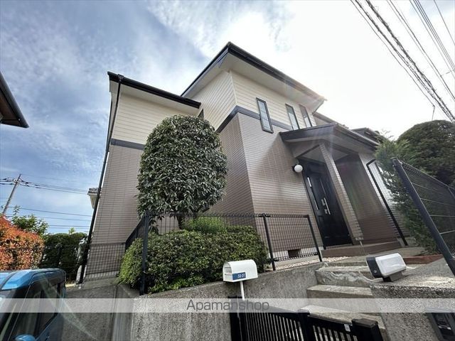 小田急電鉄小田原線 柿生駅 徒歩22分 2階建 築33年の外観写真