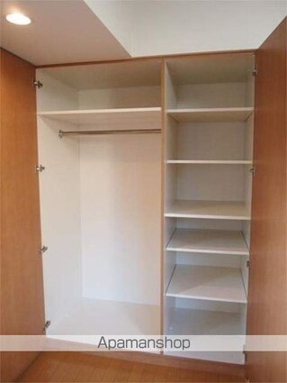 ルーブル本駒込[1K/21.66m2]の収納