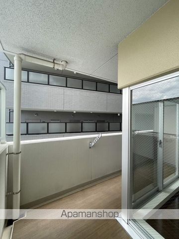 W.O.B.KYOBASHIの内装写真