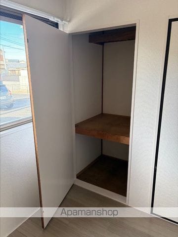 パレーシャル片山 1棟の内装写真