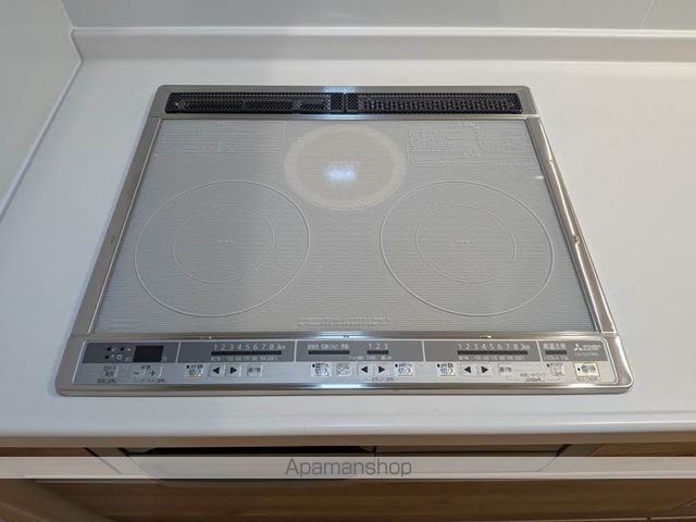 レーベンエイトIIの内装写真