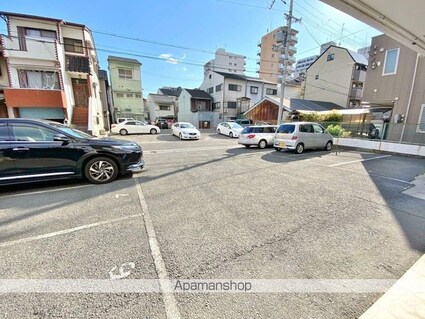 有馬パレス千林[1DK/24.5m2]の駐車場