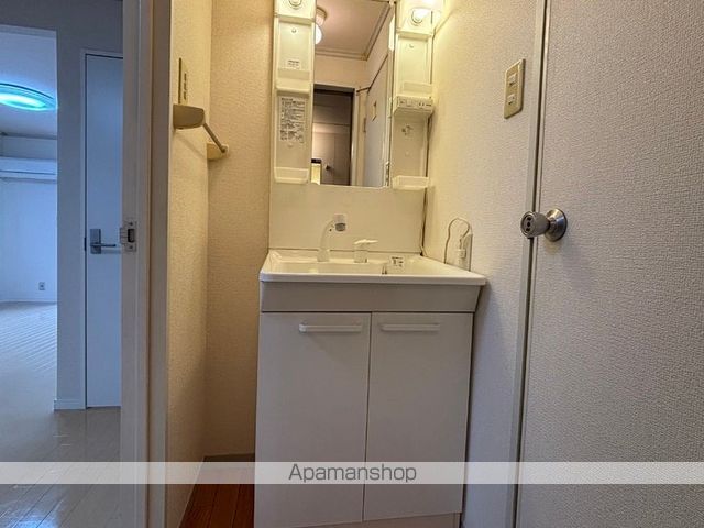 レジデンスT・H I号館の内装写真