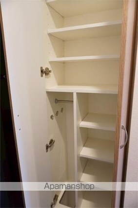 ルーブル南砂町[1K/25.51m2]の収納