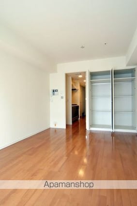 東京都千代田区神田三崎町３丁目[1K/34.39m2]のリビング・居間3