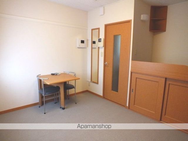 レオパレスサンモール新町の内装写真