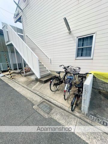 クレール鳳の玄関写真