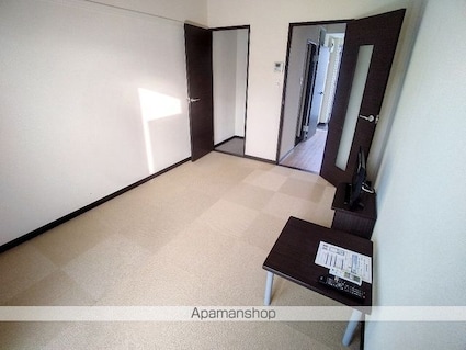 レオパレスラッキー[1K/19.87m2]のリビング・居間2