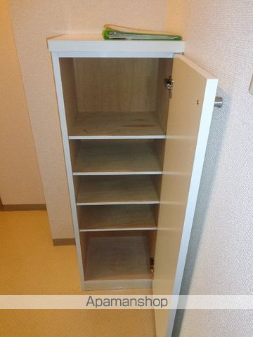 グリーンヒルズV番館の内装写真