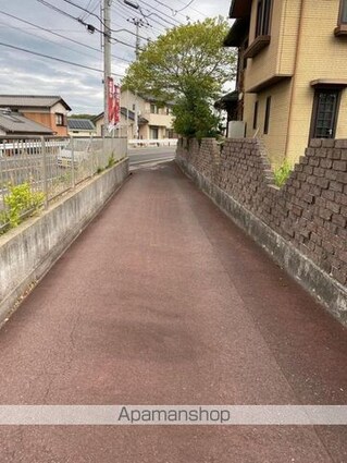 香川県高松市植松町[3LDK/70.43m2]の共用部2