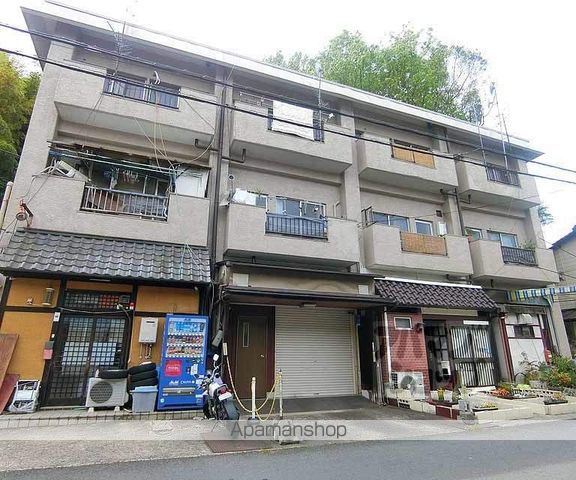 京栄マンションの外観写真