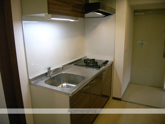 RESIUR−HUMEDAKITAの内装写真