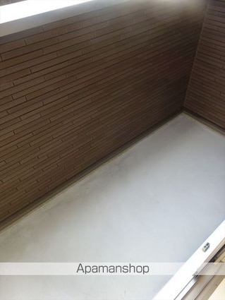 ヴェルソー加納[1LDK/45.77m2]のバルコニー
