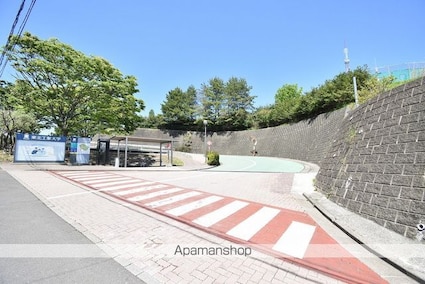 パークサイド鹿野[2LDK/51.34m2]の周辺2