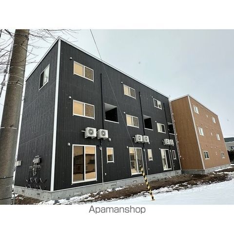 クラージュカサブランカAの外観写真