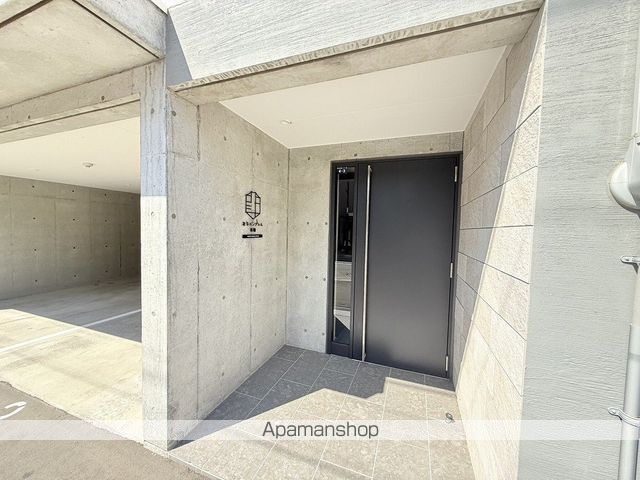 北斗エンブレム札幌の玄関写真