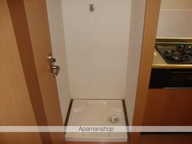 コンフォール三宅の内装写真